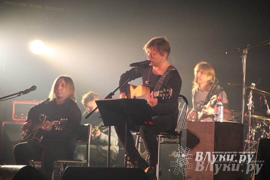 В Великих Луках выступила группа Би-2 (фото)