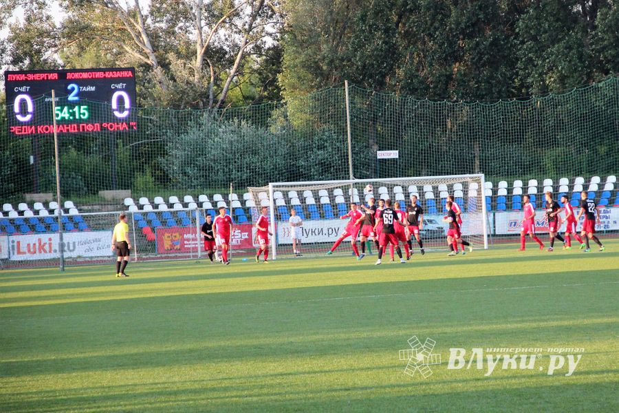 Хороший футбол без забитых мячей — «Луки-Энергия» сыграла с «Локомотив-Казанка» (ФОТО)