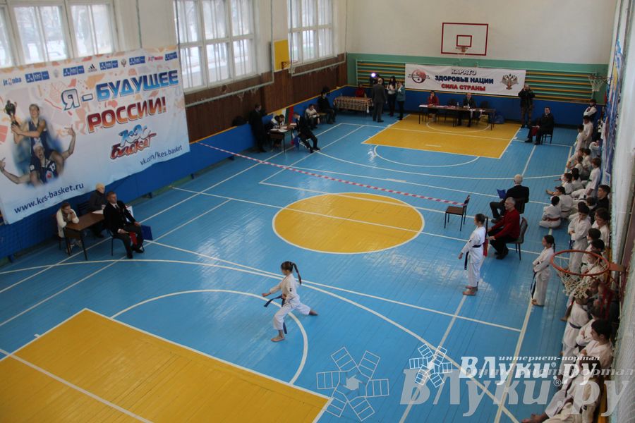 В Великих Луках прошел Открытый чемпионат Псковской области по каратэ
