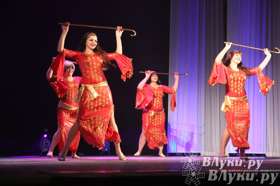 Фестиваль восточного танца «Мафраш» прошел в Великих Луках (фото)
