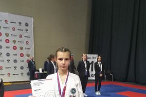 Великолукские спортсмены привезли награды с чемпионата и первенства России по тхэквондо (ФОТО)