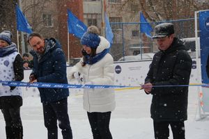 В Великих Луках появился новый каток (ФОТО)