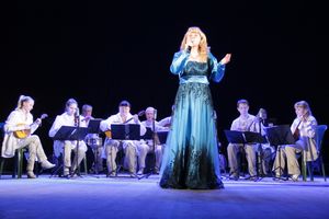 В Великих Луках играла гармонь (фото)