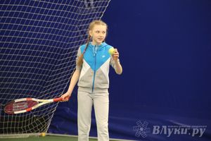 В Великих Луках прошло Первенство по большому теннису (фото)