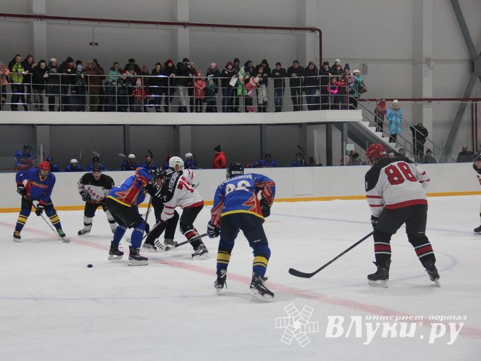 ХК «ЛукиСпорт» разгромила команду Невеля (ФОТО)
