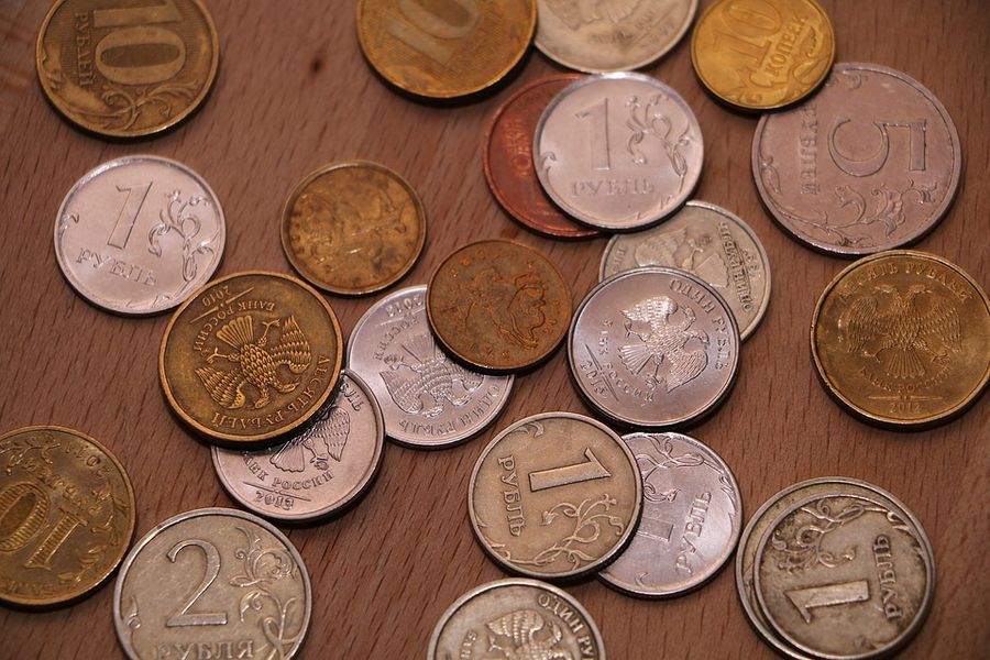 «Дорожная карта» в Псковской области выполняется, зарплату бюджетники получают исправно, но денег не хватает — совещание у губернатора (ФОТО)