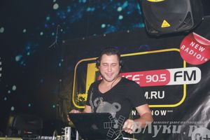 Самая танцевальная радиостанция отметила год вещания в Великих Луках