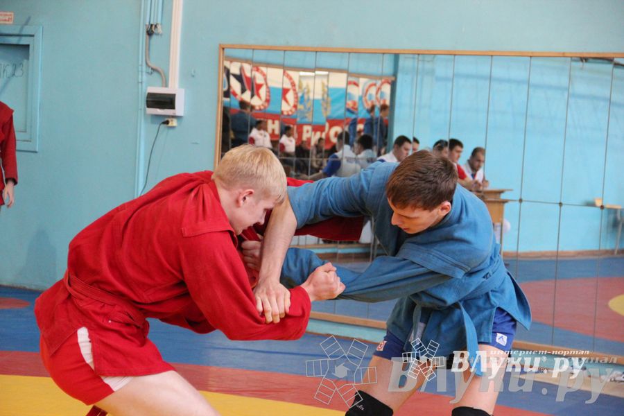 Первенство Псковской области по самбо среди юношей и девушек