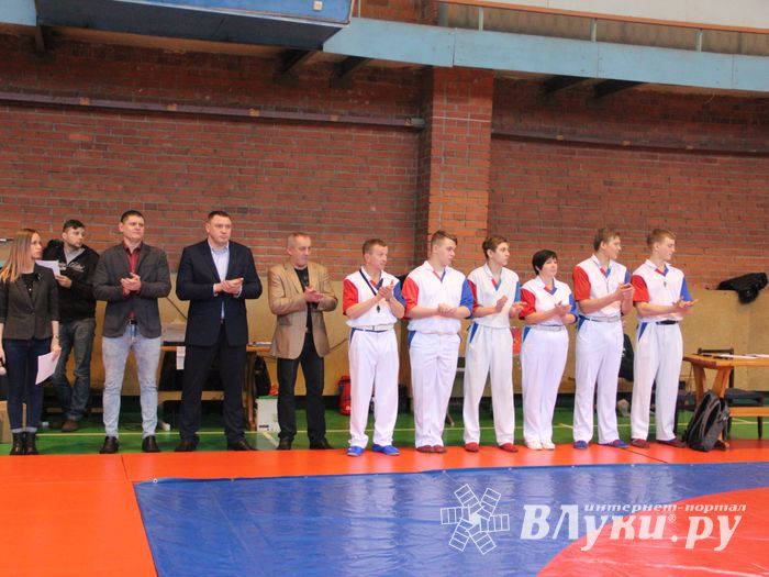 Открытый турнир по самбо «Новогодняя звезда-2019» прошел в Великих Луках (ФОТО)