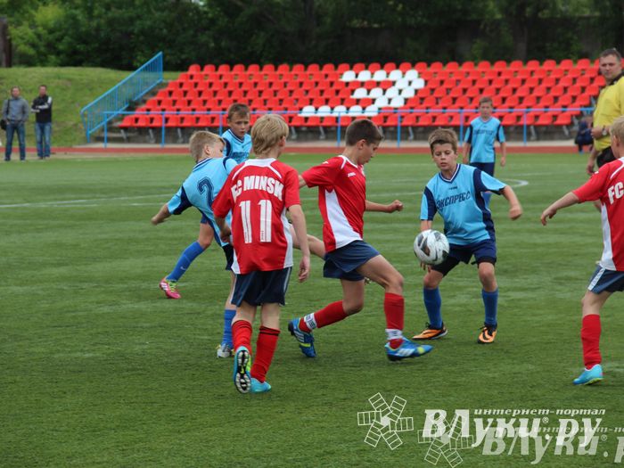 Финальные игры футбольного фестиваля «Локобол-РЖД-2014»