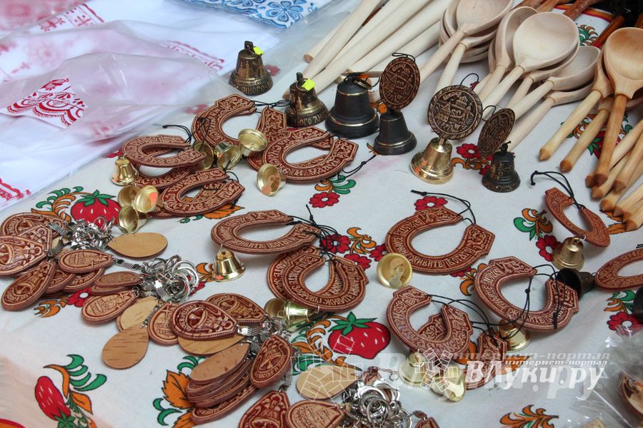 Ярмарка ремесленников в День города