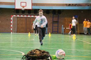 В Великих Луках прошли областные соревнования «Папа, мама, я - спортивная семья» (ФОТО)