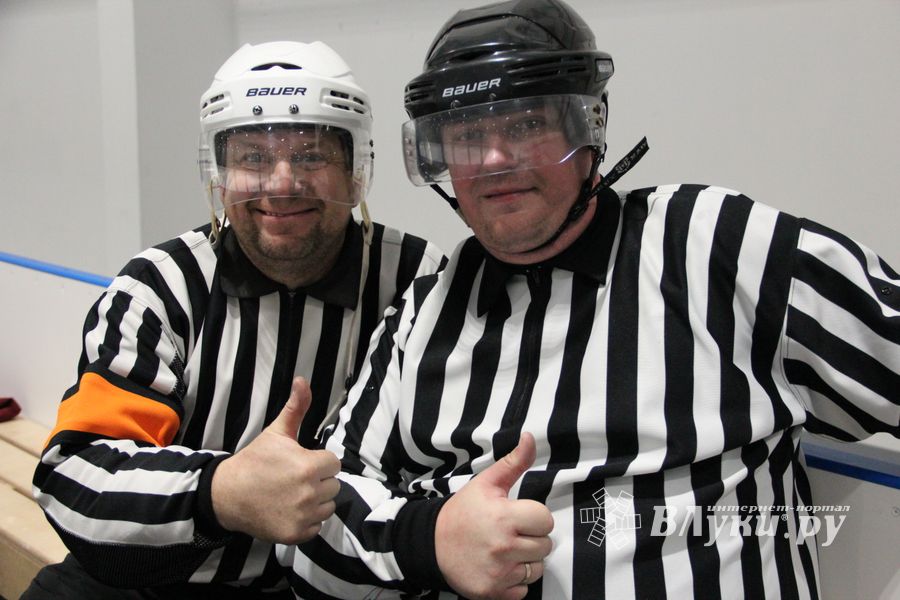 ХК «ЛукиСпорт» уступил «Барсам» (ФОТО)