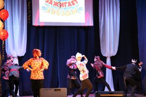 В Великих Луках прошел фестиваль «РЖД зажигает звезды» (фото)