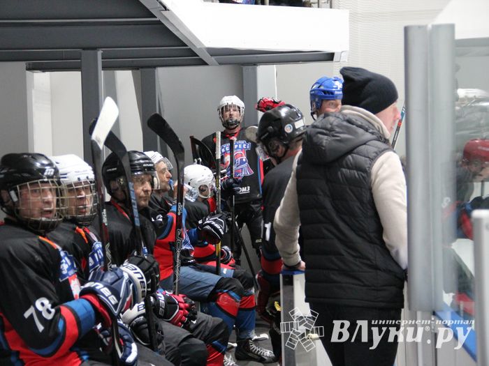 Великолучане уступили красногородцам поездку в Сочи (ФОТО)