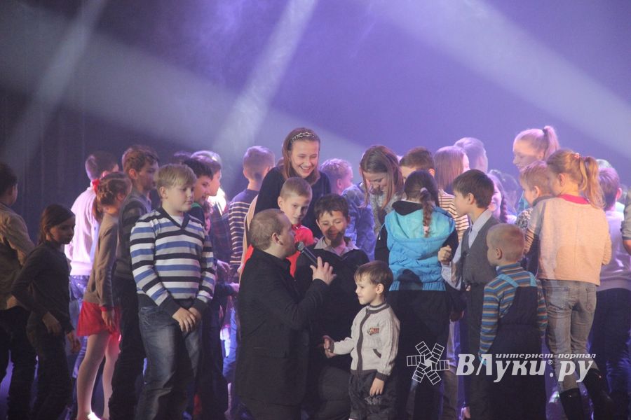 Состоялся концерт братьев Сафроновых «Империя иллюзий» (фото)