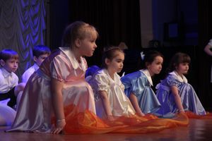 «Великолукская Веснянка»: детские сады 