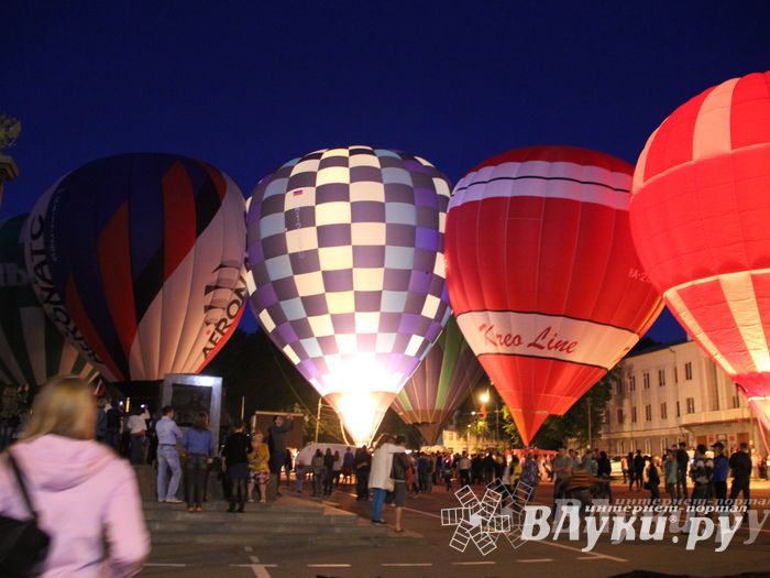 В Великих Луках отметили День России