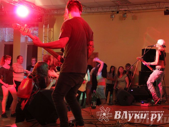 Музыкальный фестиваль «Мир! Рок! Май!»