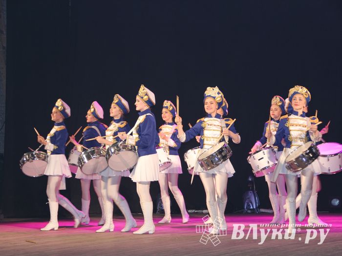18 мая состоялся юбилейный концерт коллектива мажореток «Золотые погоны» (ФОТО)