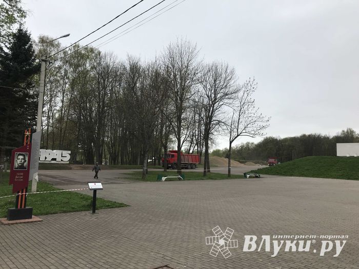 В будущем Петровском парке завершается очередной этап работ (ФОТО)