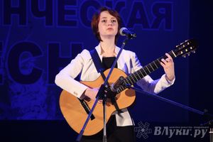 Великолучанка примет участие во всероссийской «Студенческой весне-2015» во Владивостоке