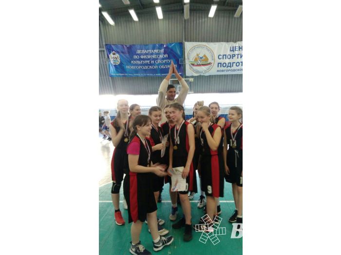 Великолучанки привезли золото с Новгородской области (ФОТО)