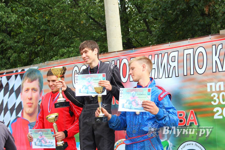 ​Великолучанин Николай Маркевич стал серебряным призером чемпионата г. Великие Луки по картингу (фото)