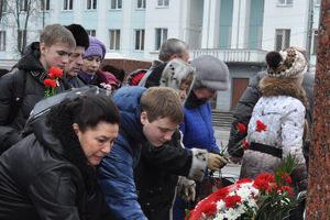 ​Великие Луки встретили 72-ю годовщину со Дня освобождения города от немецко-фашистских захватчиков (фото)