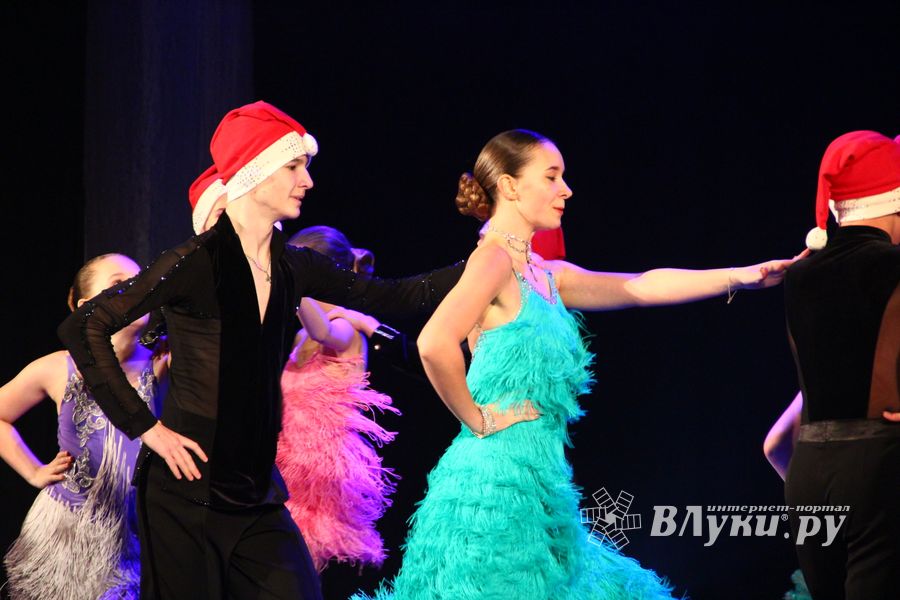 В ГДК им. Ленина встречают Новый год (ФОТО)