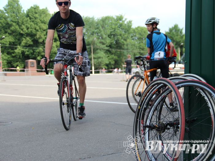 Гонка-критериум по велосипедному спорту