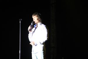 В Великих Луках состоялся концерт Артура (фото)