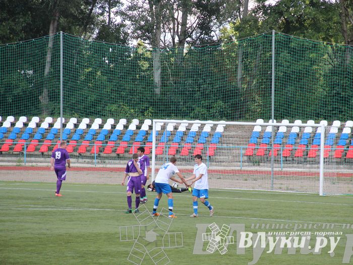 Чемпионат Псковской области по футболу: «Экспресс» (Великие Луки) - «Легион» (Дедовичи)