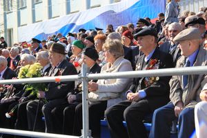 Великие Луки отмечают День Победы