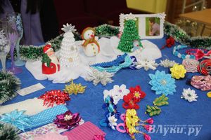 Выставка-ярмарка «Волшебный сундучок» прошла в ДК ЛК