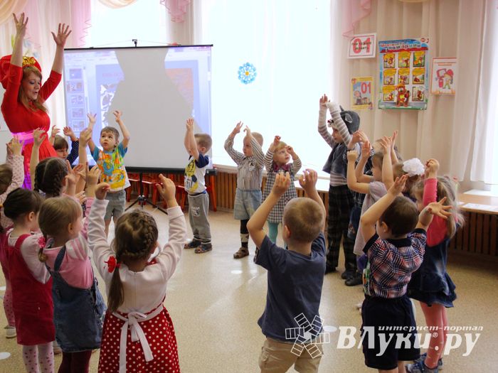 Воспитанники детского сада «Берёзка» встретились с сотрудником МЧС (ФОТО)