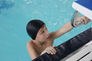 В Великих Луках прошло Первенство города по плаванию (ФОТО)