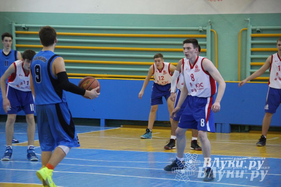 Великолучанки заняли первое место в дивизиональной игре «КЭС-Баскет» (фото)