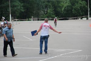 Гонка-критериум по велосипедному спорту