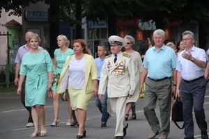 Великолукской «Бригантине» пришлось поплавать под дождём (ФОТО)