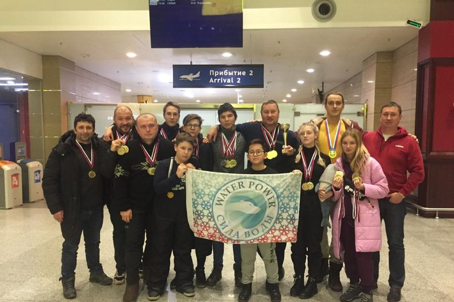 Великолукская пловчиха привезла 4 золота с Чемпионата по зимнему плаванию (ФОТО)