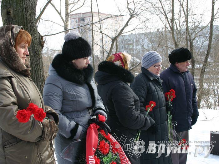 В Великих Луках почтили память подпольщиков