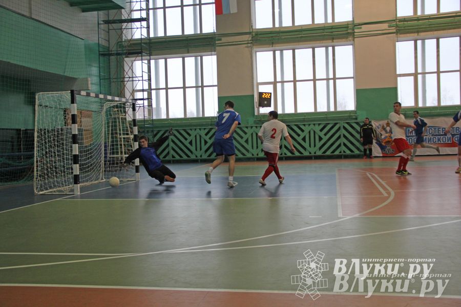 Команда «Статус-Пресс» стала чемпионом г. Великие Луки по мини-футболу (фото)