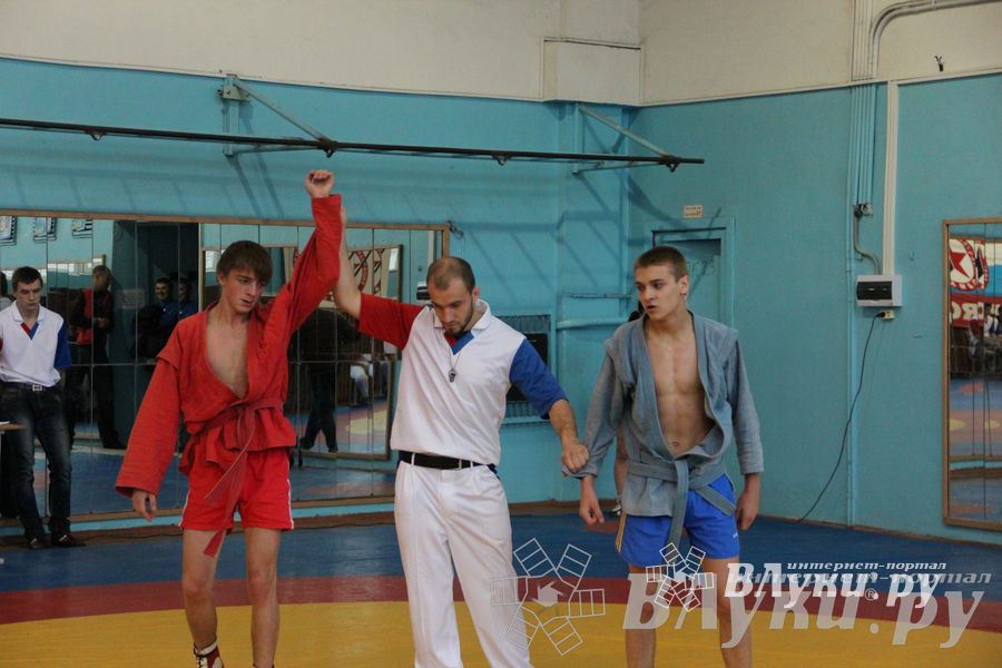 Первенство Псковской области по самбо среди юношей и девушек