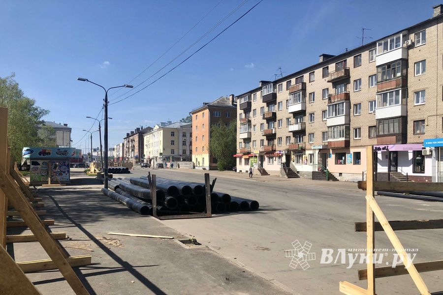 На месте будущих переходов кипит работа (ФОТО)