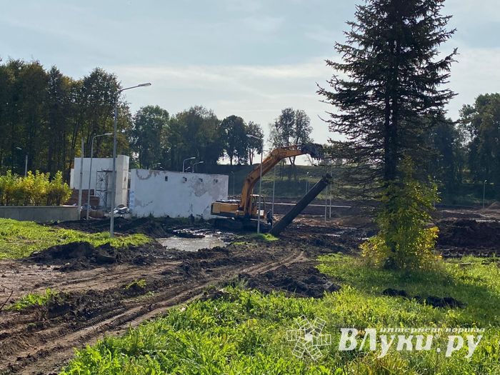 Новости со стройплощадки в Петровском парке (ФОТО)