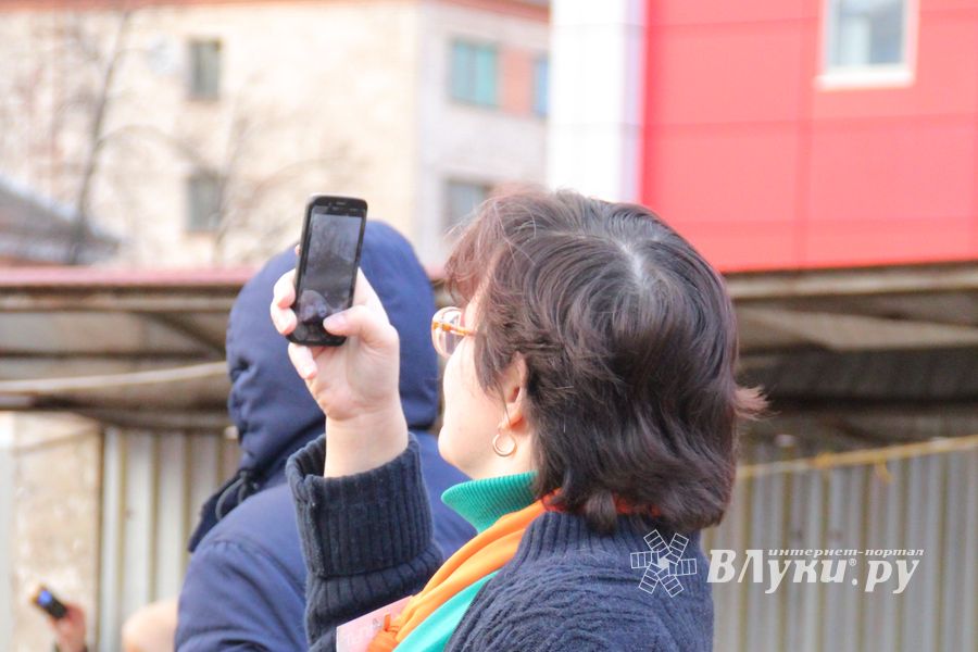 Теперь у всех великолучан есть фото или видео с «Тяжмаш» (ФОТО)