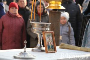 У храма святителя Тихона теперь есть освященные кресты