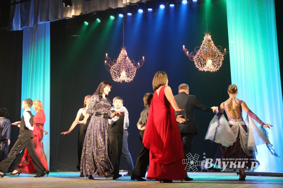 14 мая состоялся концерт хореографического коллектива «Созвездие» - «Бал» (ФОТО)