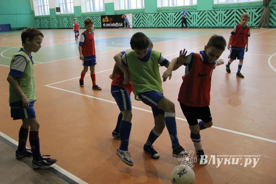 Новогодний футбол